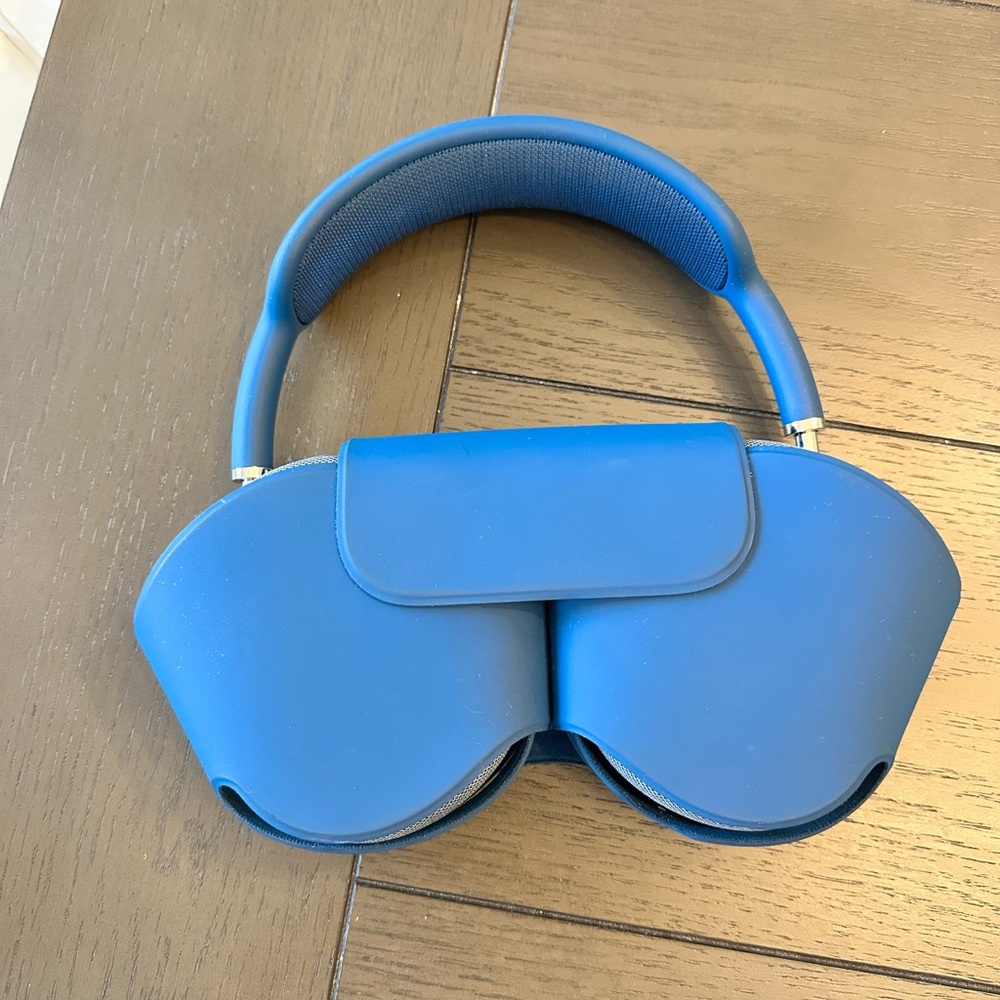 Apple AirPods Max headphones